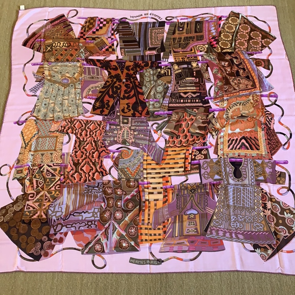Authentic Hermes Voyage en Etoffes shawl